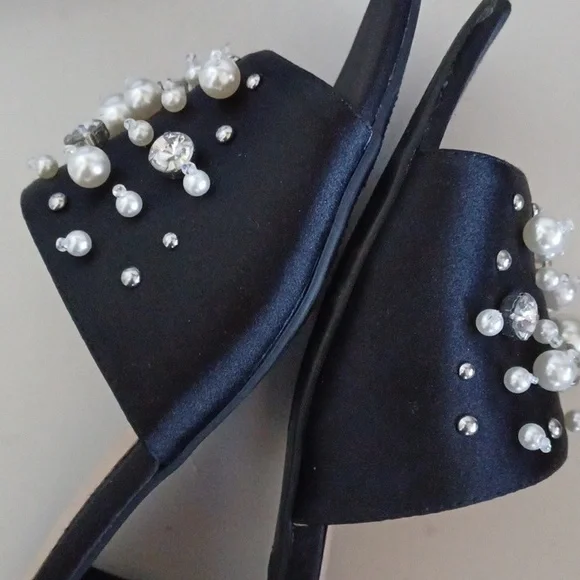 Zigi Soho Edina Black Satin Pearl & Crystal Slides ** SZ 9 - Picture 10 of 10